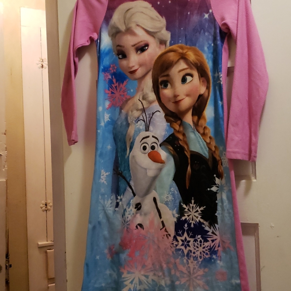 Set of 2 Disney pajamas